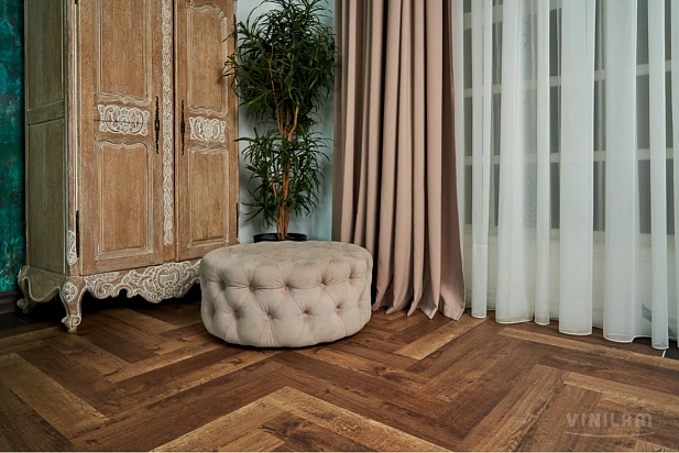 Плитка Vinilam Herringbone GD11177 Паркет Версальский