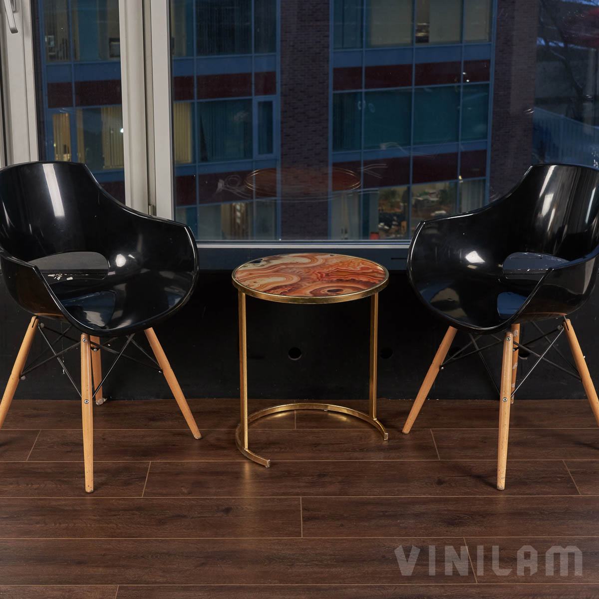 Интерьер с покрытием VINILAM CORK PREMIUM